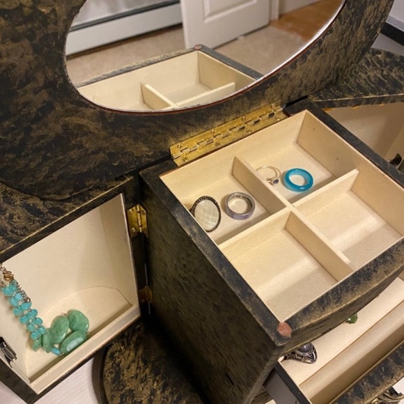 Gold & Black Jewelry Box Sponge / Snake Skin Print Upcycled Painted Jewelry Box - Picture 8 of 9